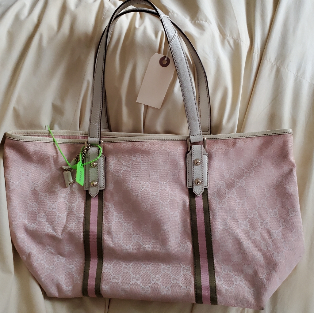 Pink Canvas And Leather Gucci Tote Bag With Charms